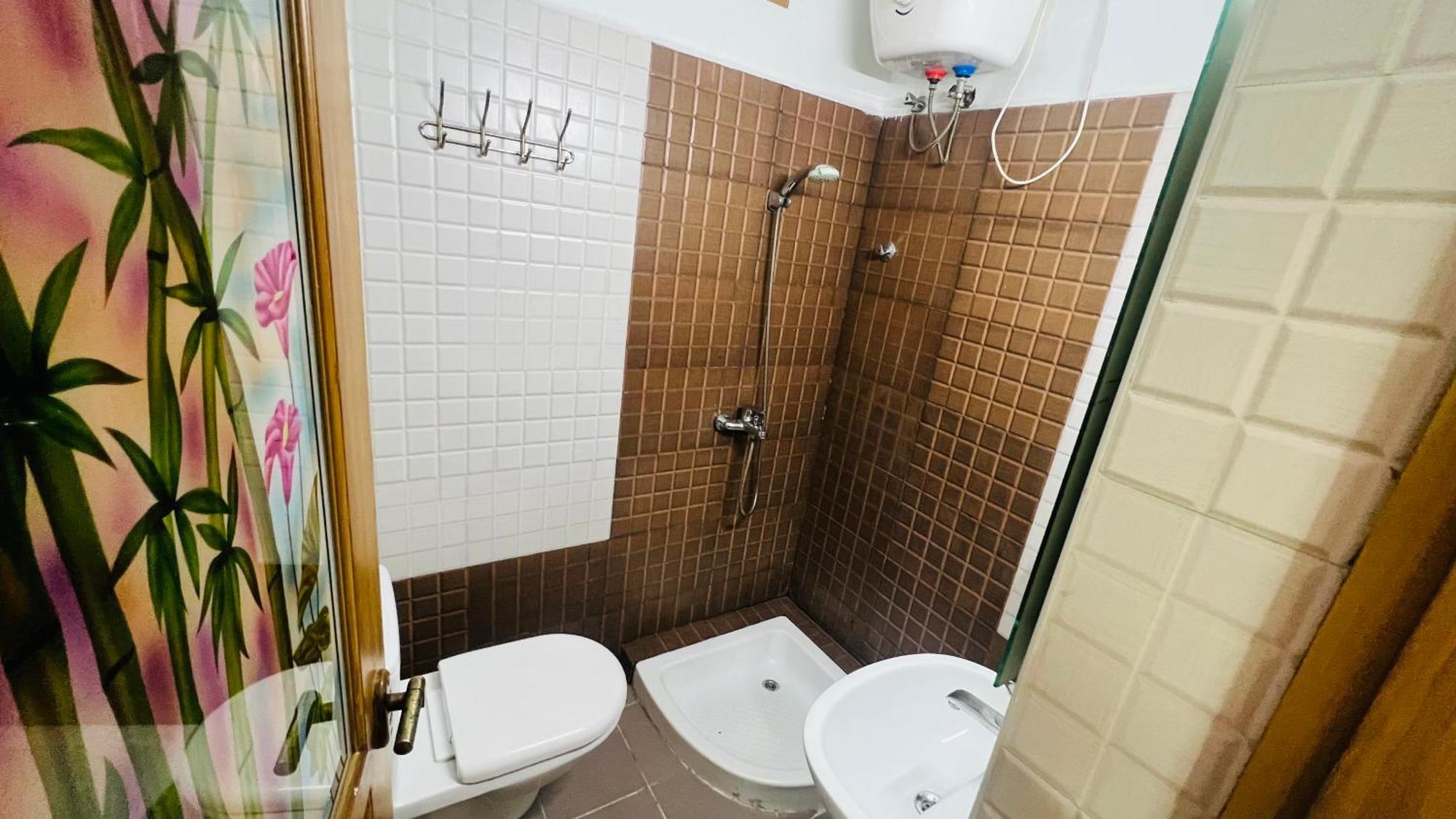 Hidden Doors Hotel Ооти Екстериор снимка