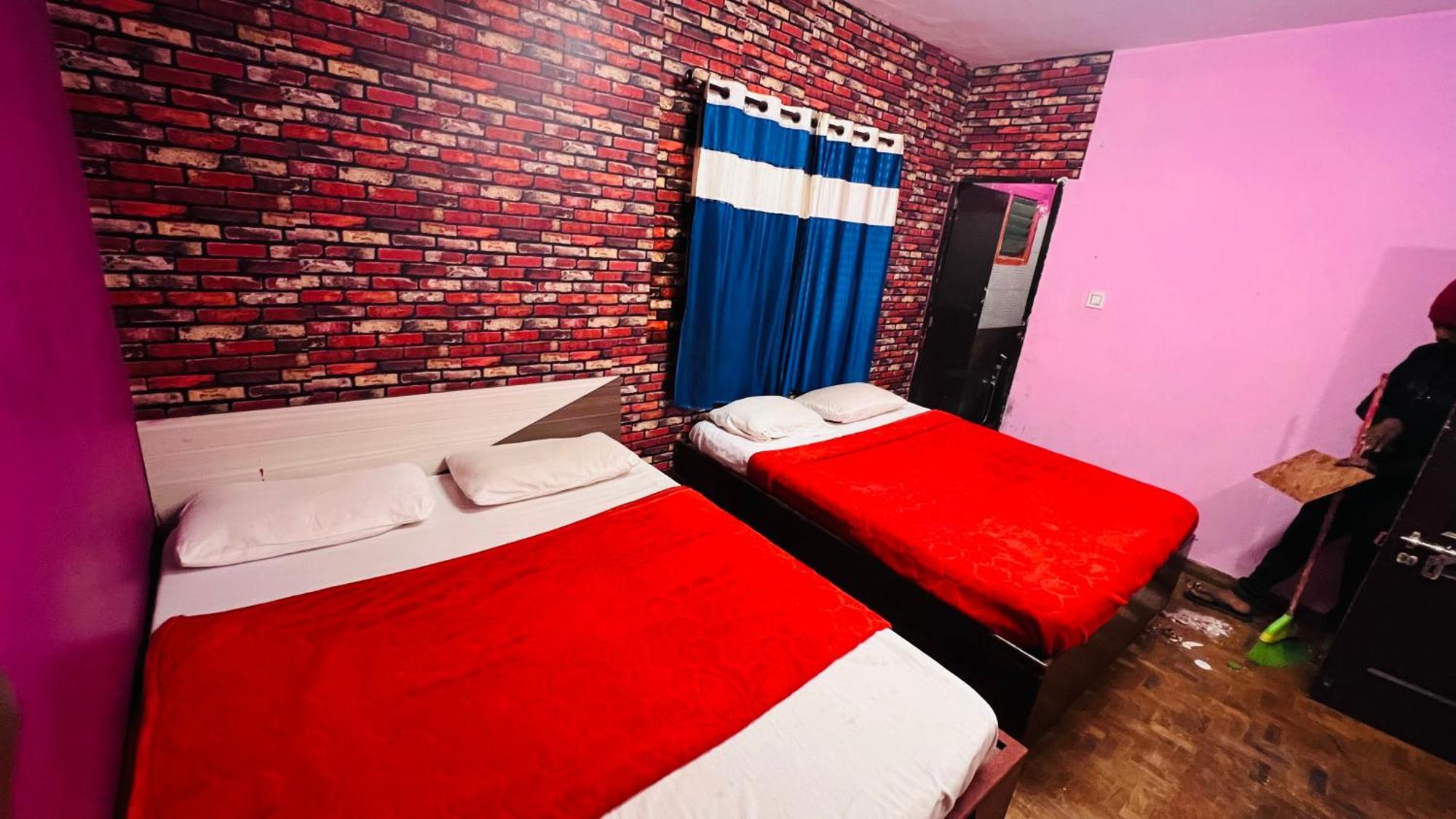 Hidden Doors Hotel Ооти Екстериор снимка